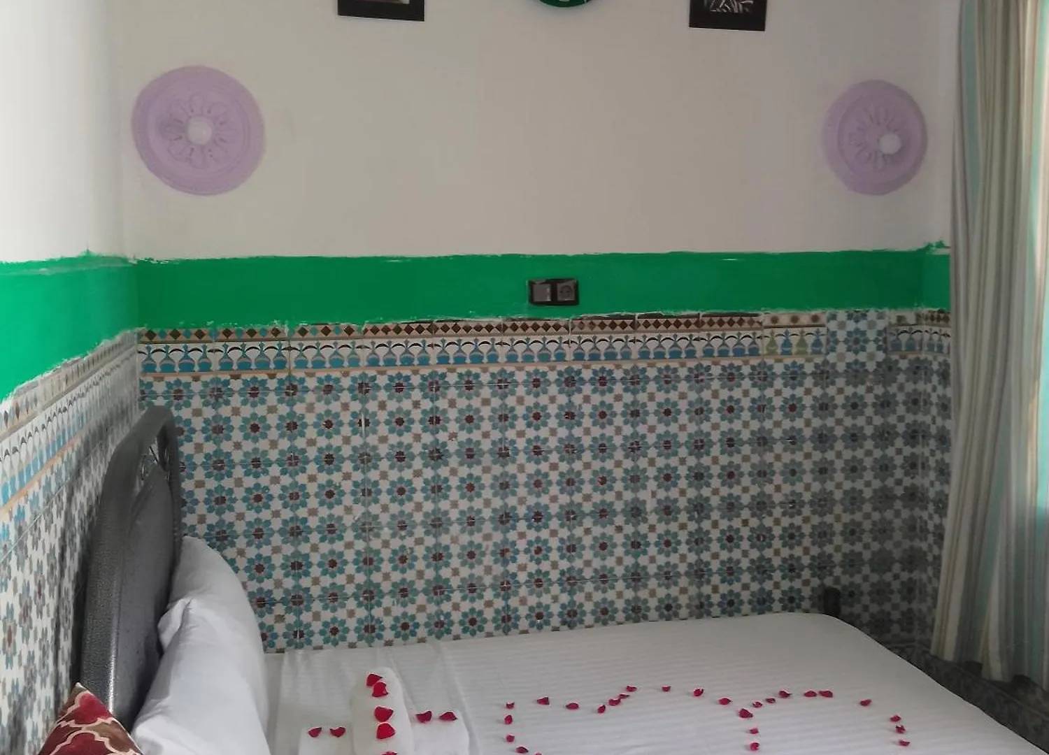 Oda ve Kahvaltı Riad Dar Medina Land Marakeş